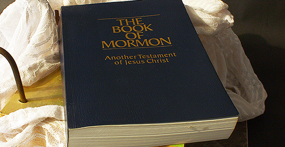 Main-Image-Viewpoint-Book-of-Mormon-1956864